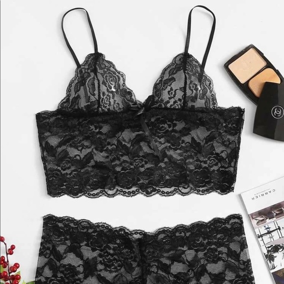 SHEIN Other - Lace Bralette Lingeree Set